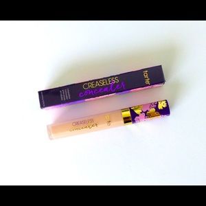 Tarte Creaseless Concealer in Light-Medium Neutral